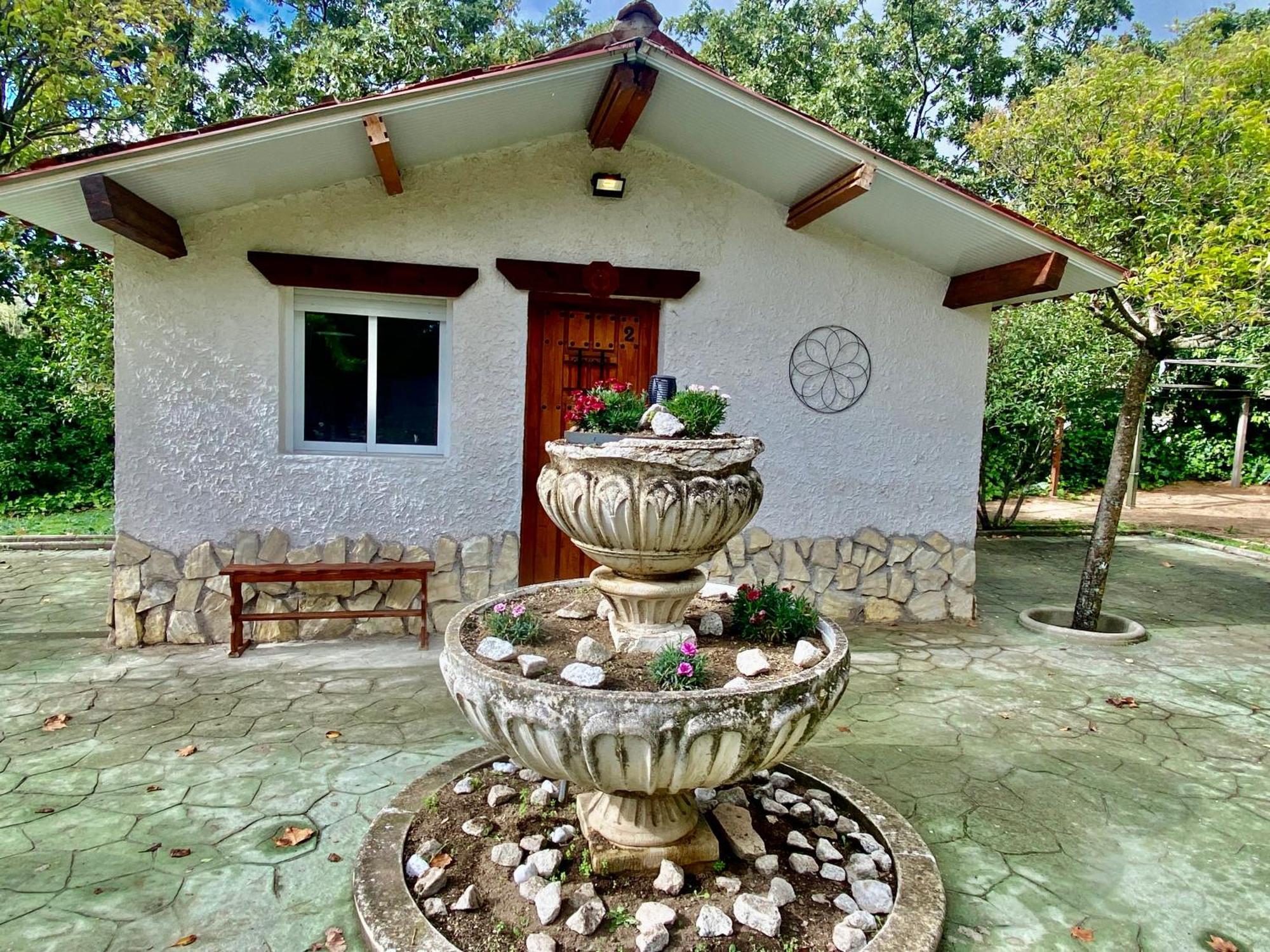 Cabanas Rusticas Dentro De La Finca El Castillo Ла Кабрера Екстериор снимка